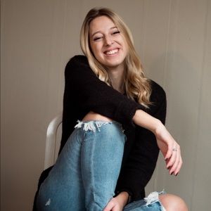 Meet your Posher, Stacy